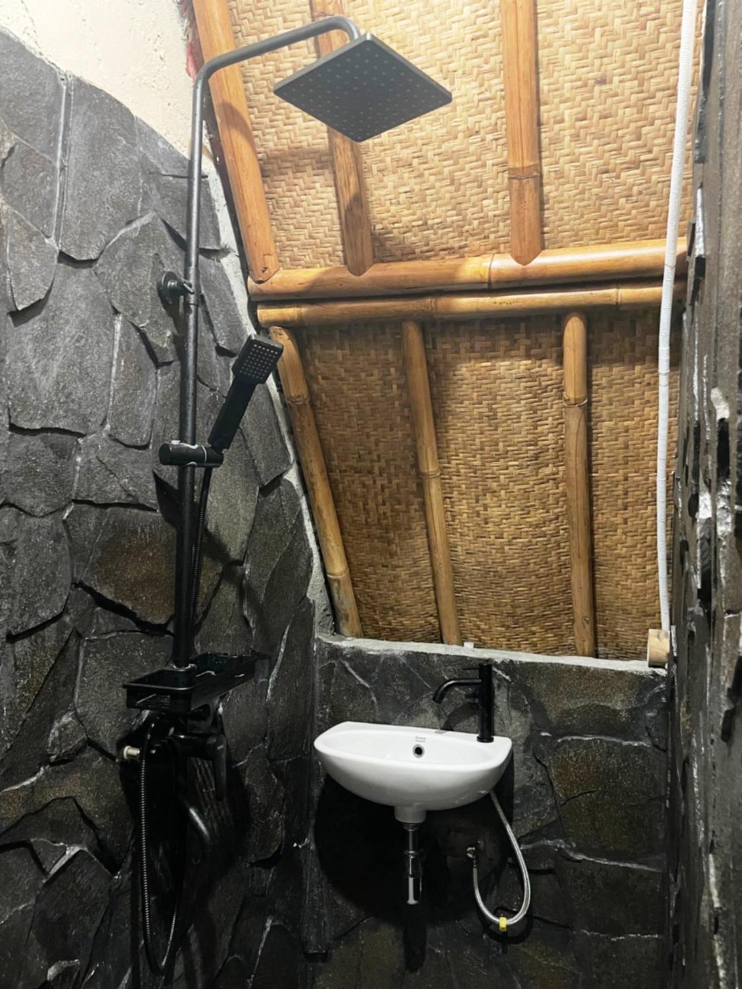 Double Room Private Bathroom,1548523564:JPEG