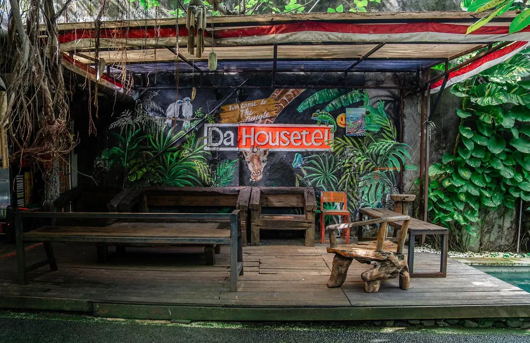 Da Housetel Kuta-1